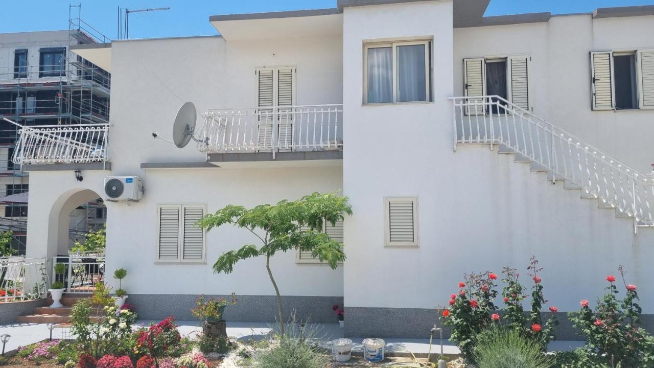 Apartamento Luxa 5 Min Old Town, 10 Min Airport Trogir Exterior foto